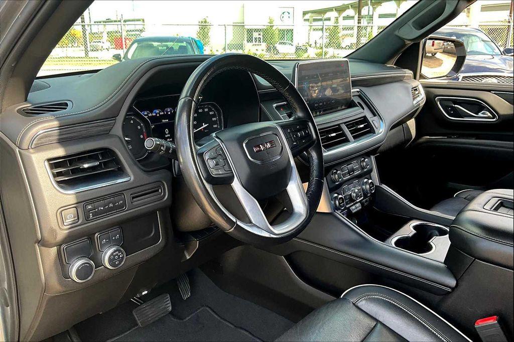 used 2021 GMC Yukon car, priced at $38,400