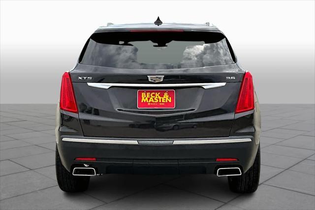 used 2018 Cadillac XT5 car, priced at $22,701