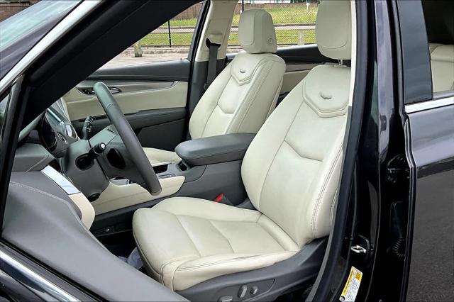 used 2018 Cadillac XT5 car, priced at $22,701