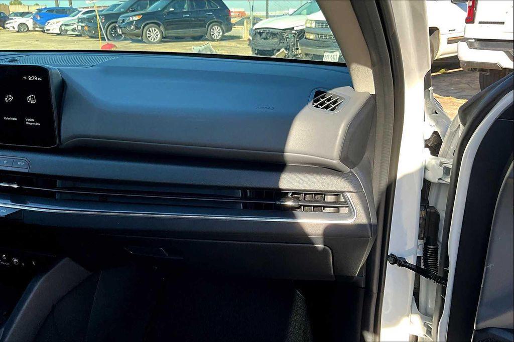 used 2025 Kia K4 car, priced at $22,400