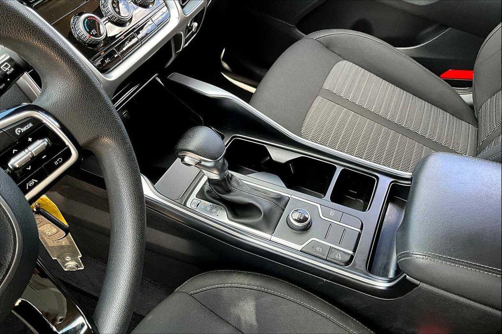 used 2021 Kia Sorento car, priced at $15,900