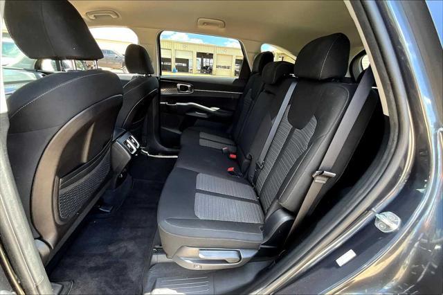 used 2021 Kia Sorento car, priced at $18,900