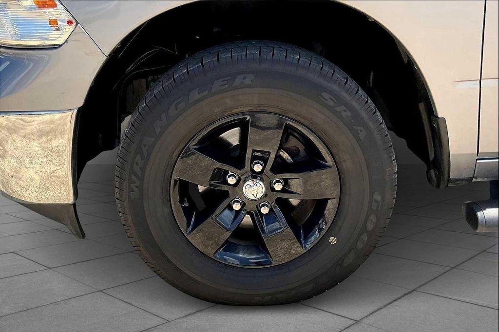 used 2022 Ram 1500 Classic car, priced at $26,900