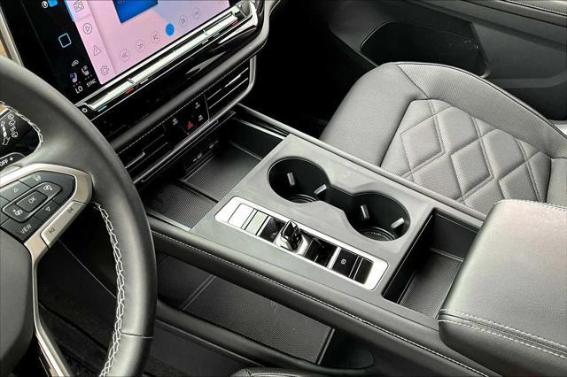 used 2024 Volkswagen Atlas car, priced at $31,815