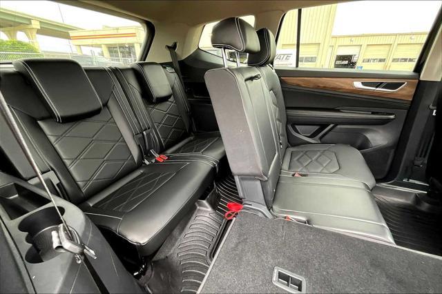 used 2024 Volkswagen Atlas car, priced at $31,815