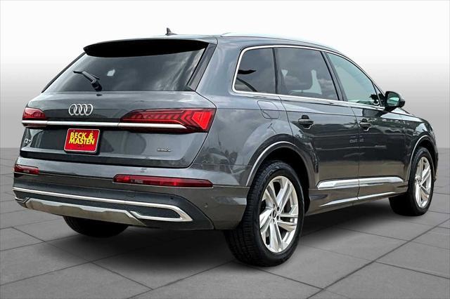 used 2022 Audi Q7 car, priced at $29,900