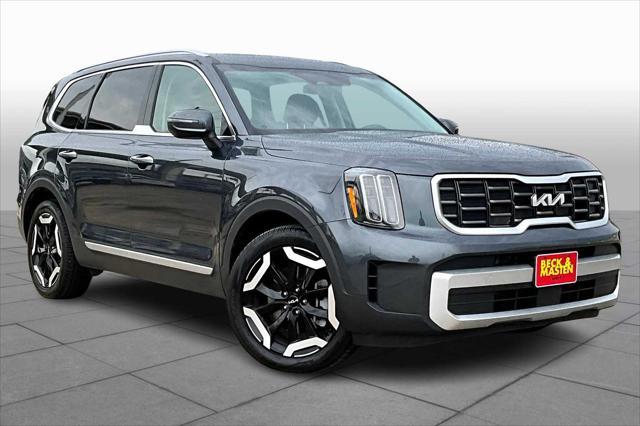 used 2024 Kia Telluride car, priced at $38,800