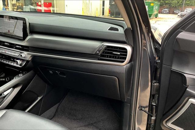 used 2024 Kia Telluride car, priced at $38,800