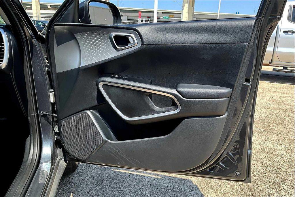 used 2023 Kia Soul car, priced at $16,987