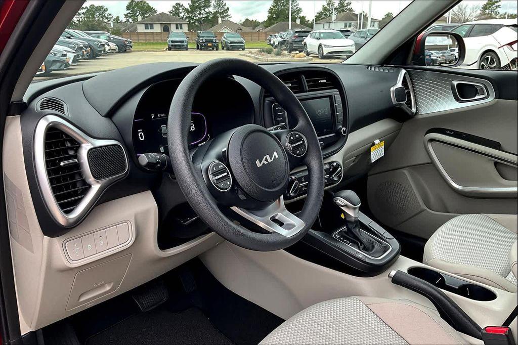 used 2024 Kia Soul car, priced at $17,987