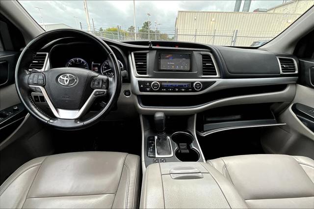 used 2017 Toyota Highlander car, priced at $18,888