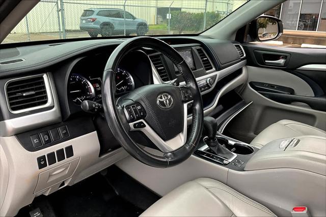 used 2017 Toyota Highlander car, priced at $18,888