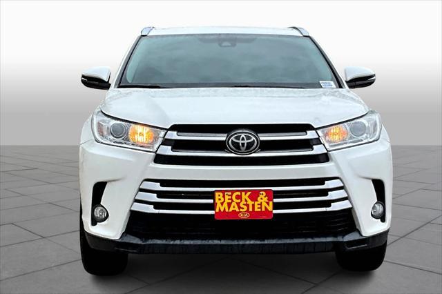 used 2017 Toyota Highlander car, priced at $18,888