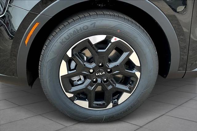 used 2024 Kia Sorento car, priced at $33,400