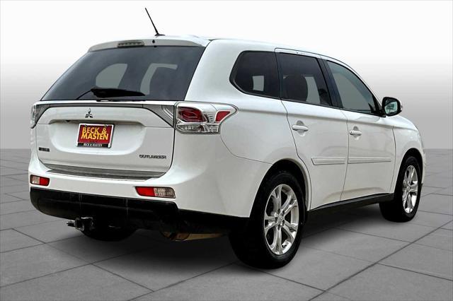 used 2014 Mitsubishi Outlander car, priced at $8,900