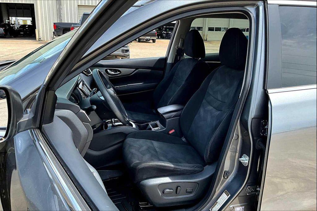 used 2016 Nissan Rogue car, priced at $8,400