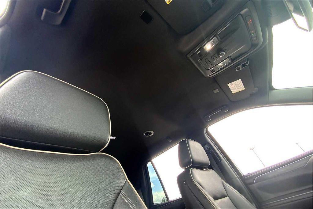 used 2023 GMC Yukon car, priced at $47,900