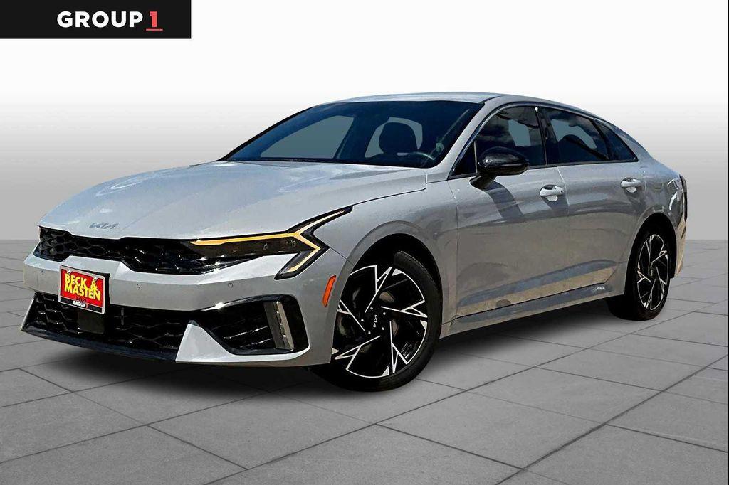 used 2025 Kia K5 car, priced at $25,900