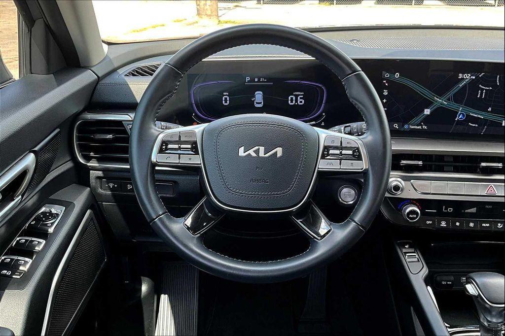 used 2024 Kia Telluride car, priced at $35,747