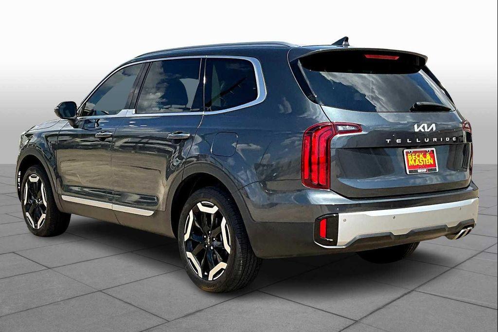 used 2024 Kia Telluride car, priced at $35,747