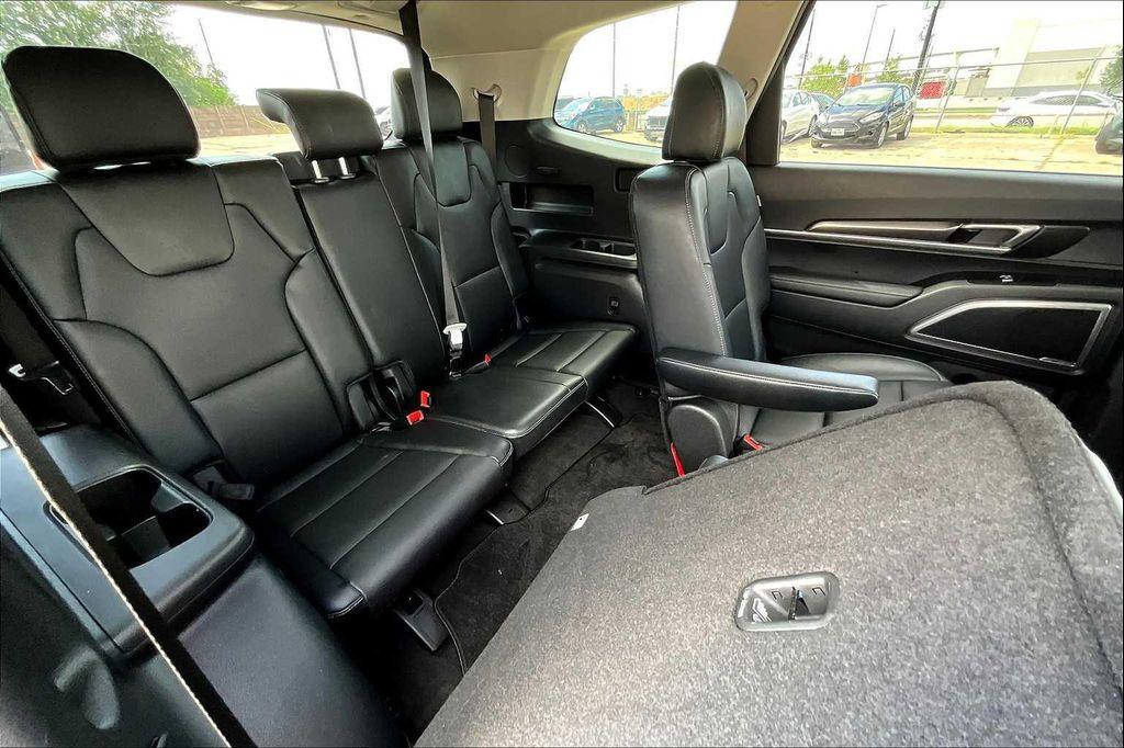 used 2024 Kia Telluride car, priced at $35,747