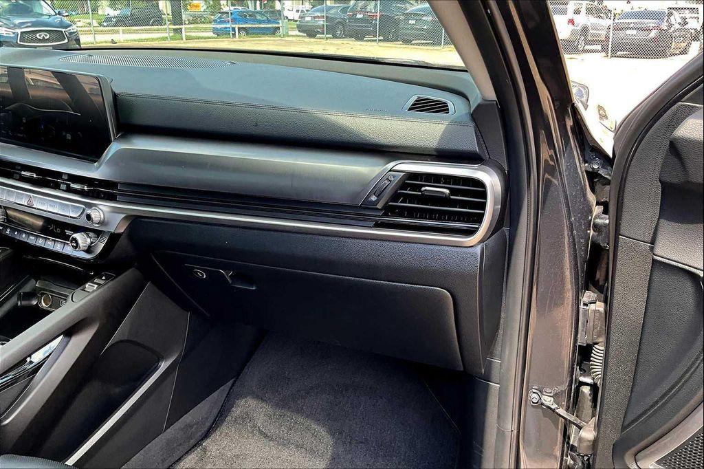 used 2024 Kia Telluride car, priced at $35,747