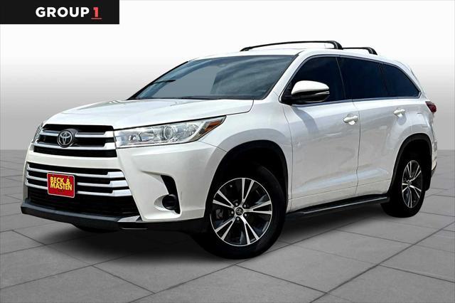 used 2017 Toyota Highlander car, priced at $18,900