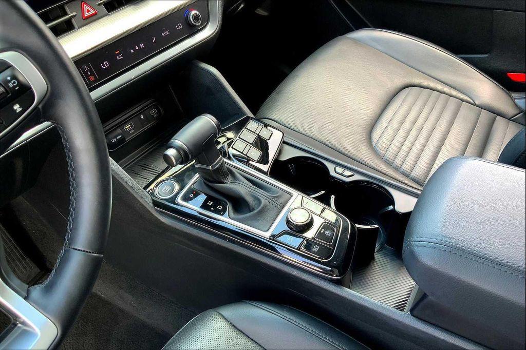 used 2024 Kia Sportage car, priced at $29,900