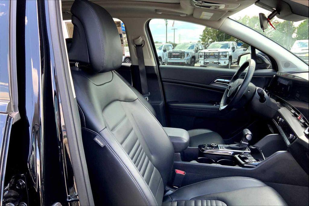 used 2024 Kia Sportage car, priced at $29,900