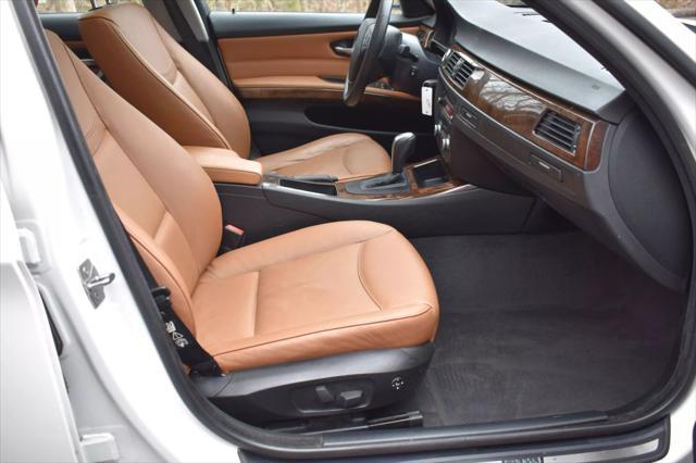 used 2009 BMW 328 car, priced at $8,998
