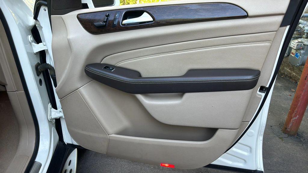 used 2013 Mercedes-Benz M-Class car, priced at $13,785