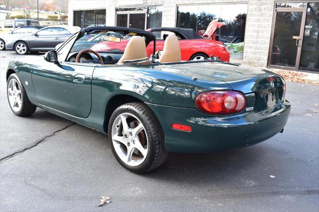 used 2001 Mazda MX-5 Miata car, priced at $9,990