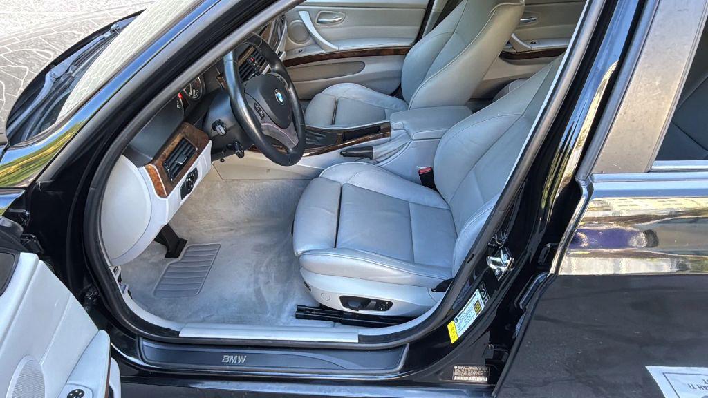 used 2006 BMW 325 car, priced at $8,990