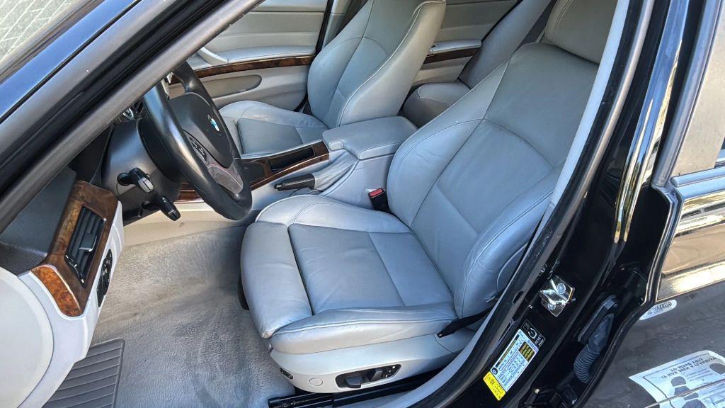 used 2006 BMW 325 car, priced at $8,990