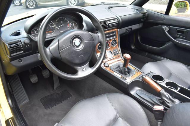 used 2001 BMW Z3 car, priced at $11,990