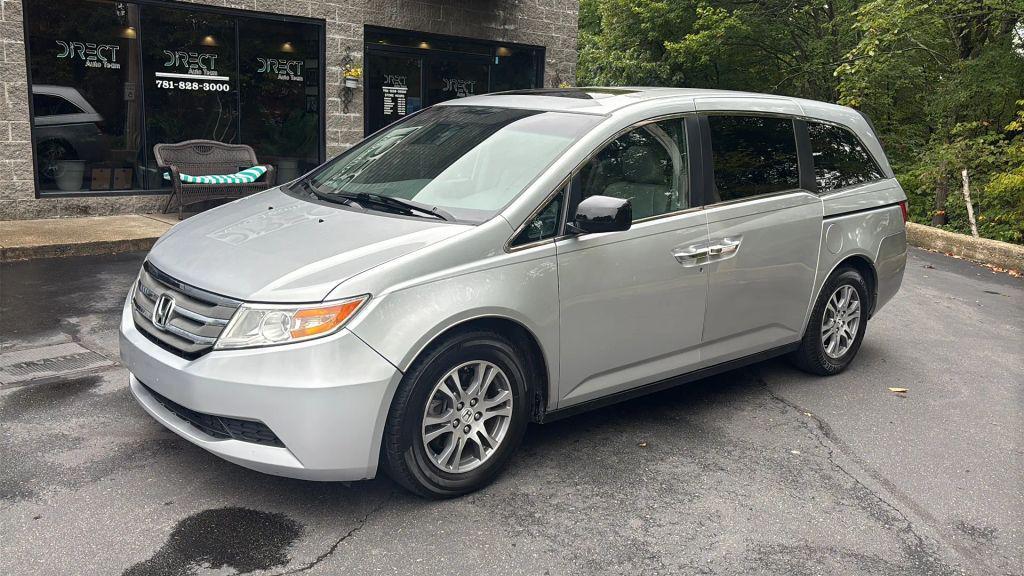 used 2011 Honda Odyssey car, priced at $12,990