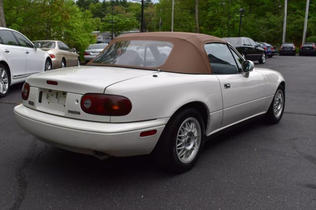 used 1995 Mazda MX-5 Miata car, priced at $8,895