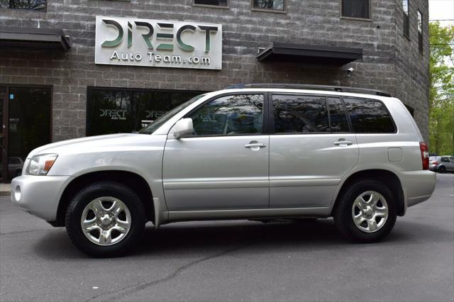 used 2006 Toyota Highlander car, priced at $12,990