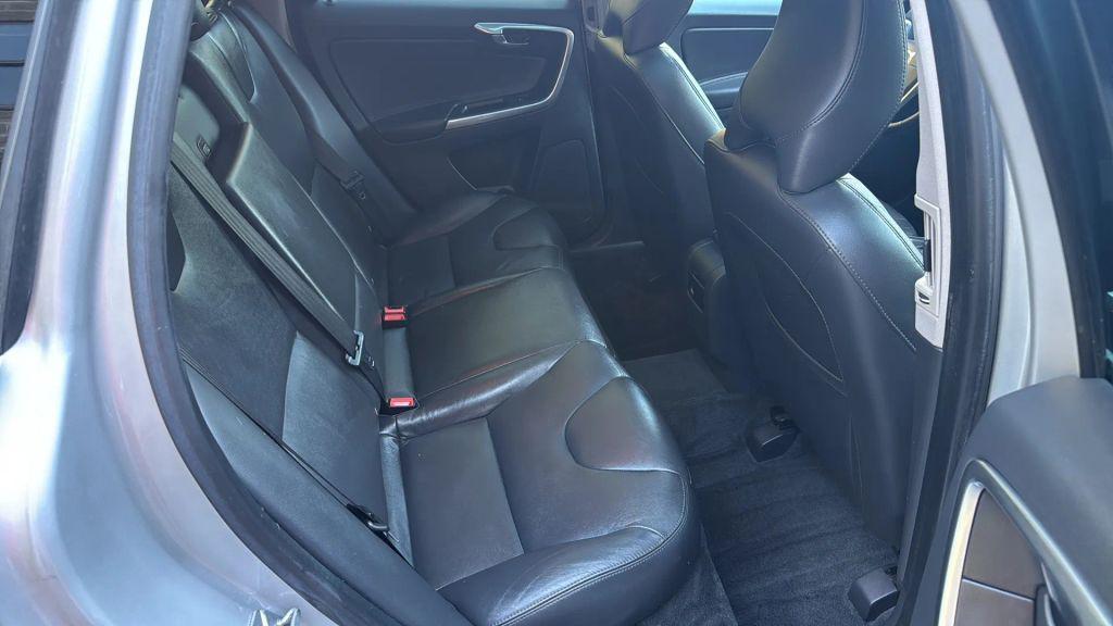 used 2016 Volvo XC60 car, priced at $13,990