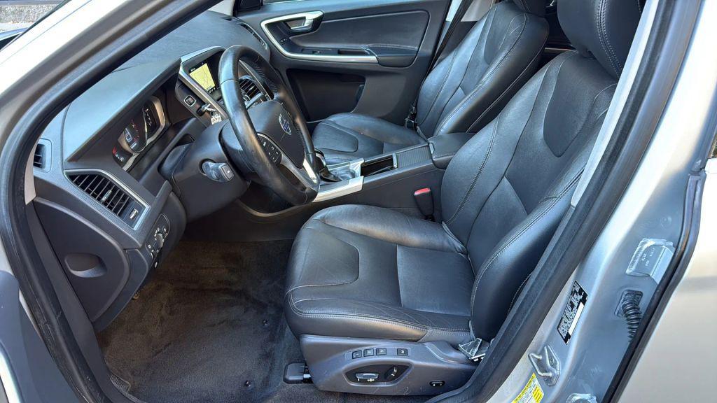 used 2016 Volvo XC60 car, priced at $13,990
