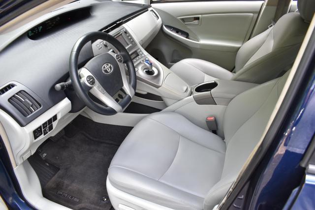 used 2014 Toyota Prius car, priced at $10,990