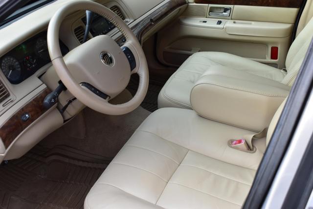 used 2010 Mercury Grand Marquis car, priced at $9,998