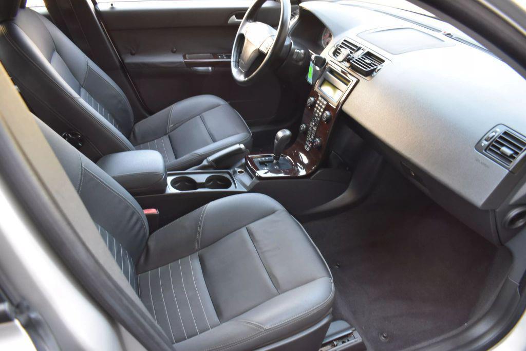 used 2007 Volvo S40 car, priced at $5,990