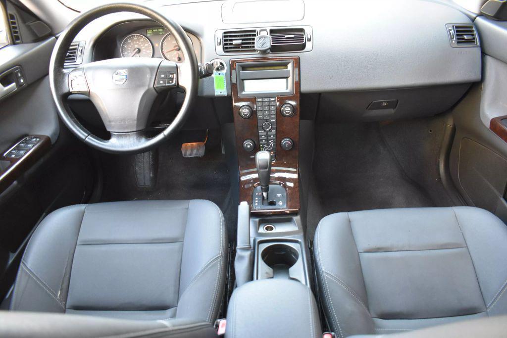 used 2007 Volvo S40 car, priced at $5,990