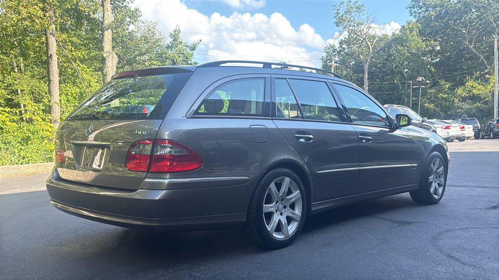 used 2008 Mercedes-Benz E-Class car, priced at $10,990