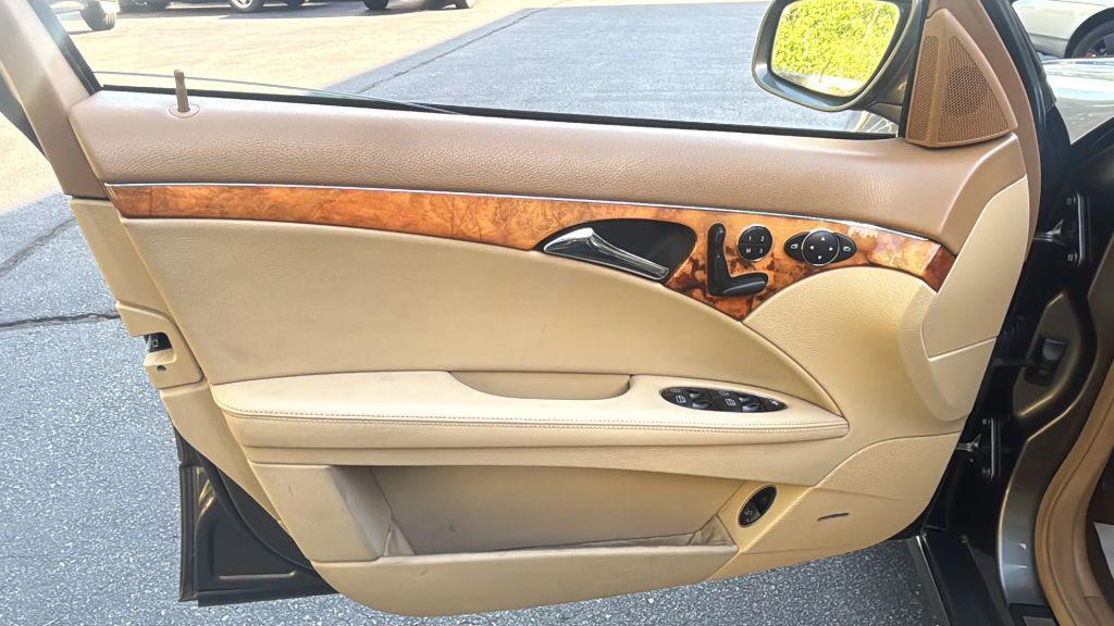 used 2008 Mercedes-Benz E-Class car, priced at $10,990