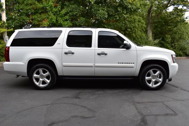 used 2008 Chevrolet Suburban car, priced at $19,485