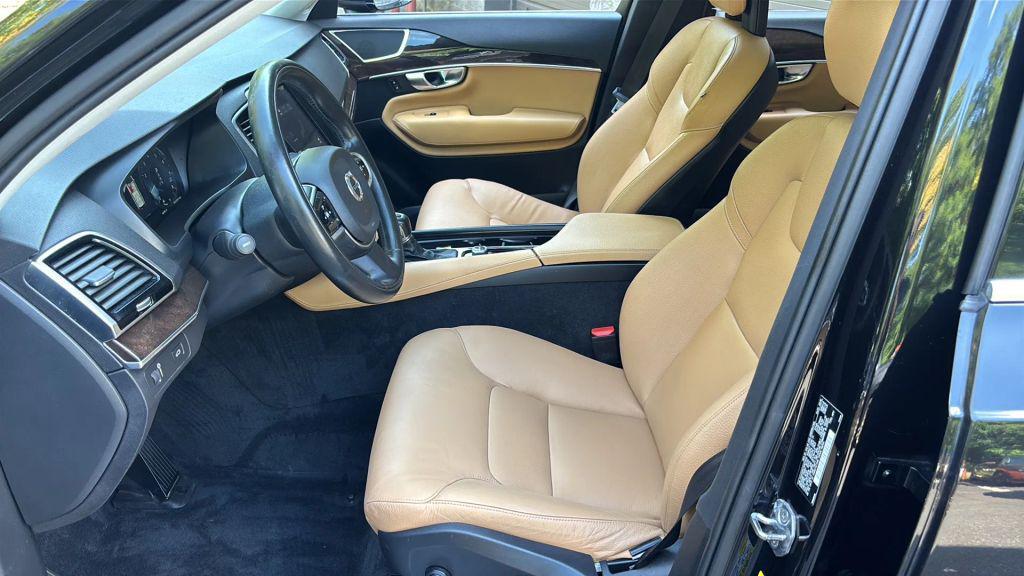 used 2016 Volvo XC90 car, priced at $13,990