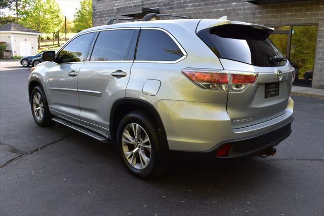 used 2016 Toyota Highlander car, priced at $15,498