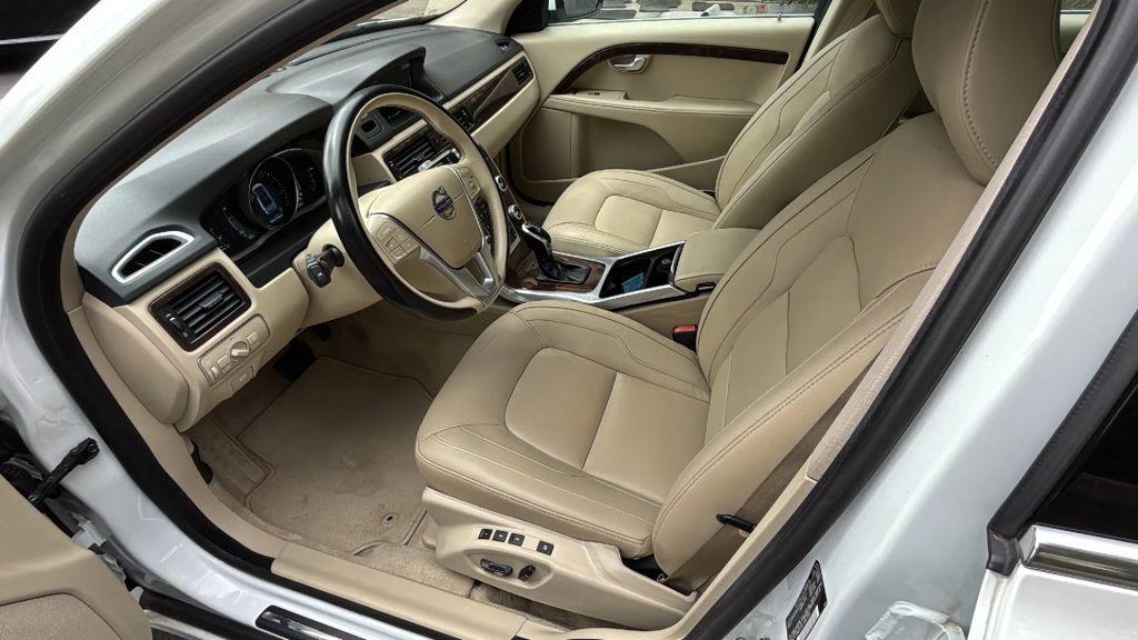 used 2015 Volvo S80 car, priced at $13,500